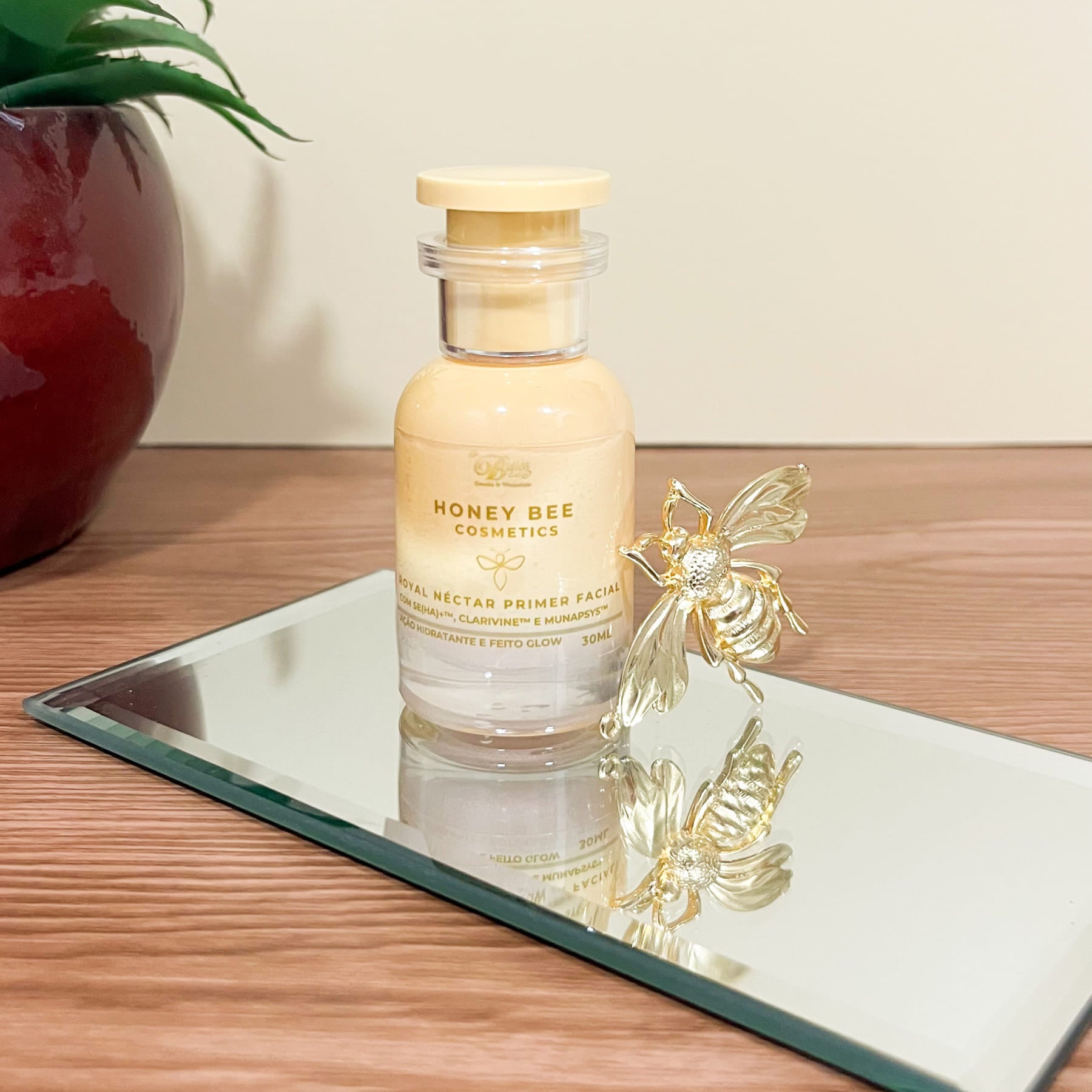 Combo Honey Bee Glow Trio — FPS50 + Prime Iluminador + Retinol Inteligente